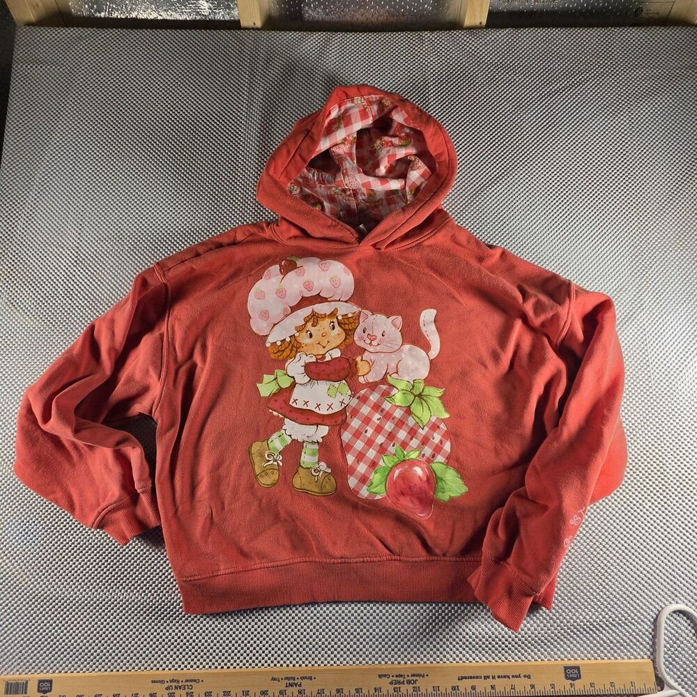 Strawberry Shortcake Women’s LG Hoodie Red Graphic Pullover Gingham Hood Y2K